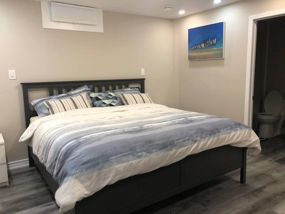 Entire Basement With 3 Bedrooms Niagara Falls Eksteriør billede